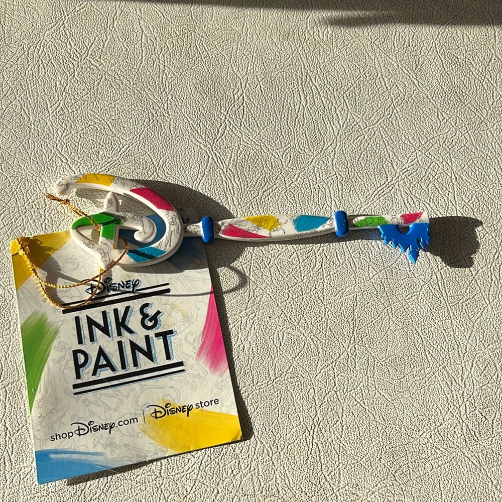 Disney ink and paint key ornament brand new